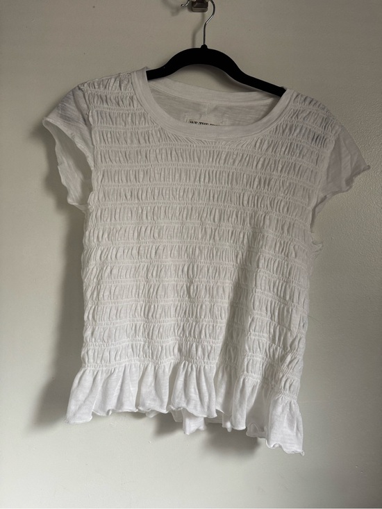 Free People Tops - Free People White Smocked Short Sleeve Ruffle Hem Top